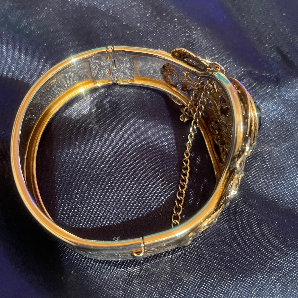 Bracelet - Picture 5 of 5
